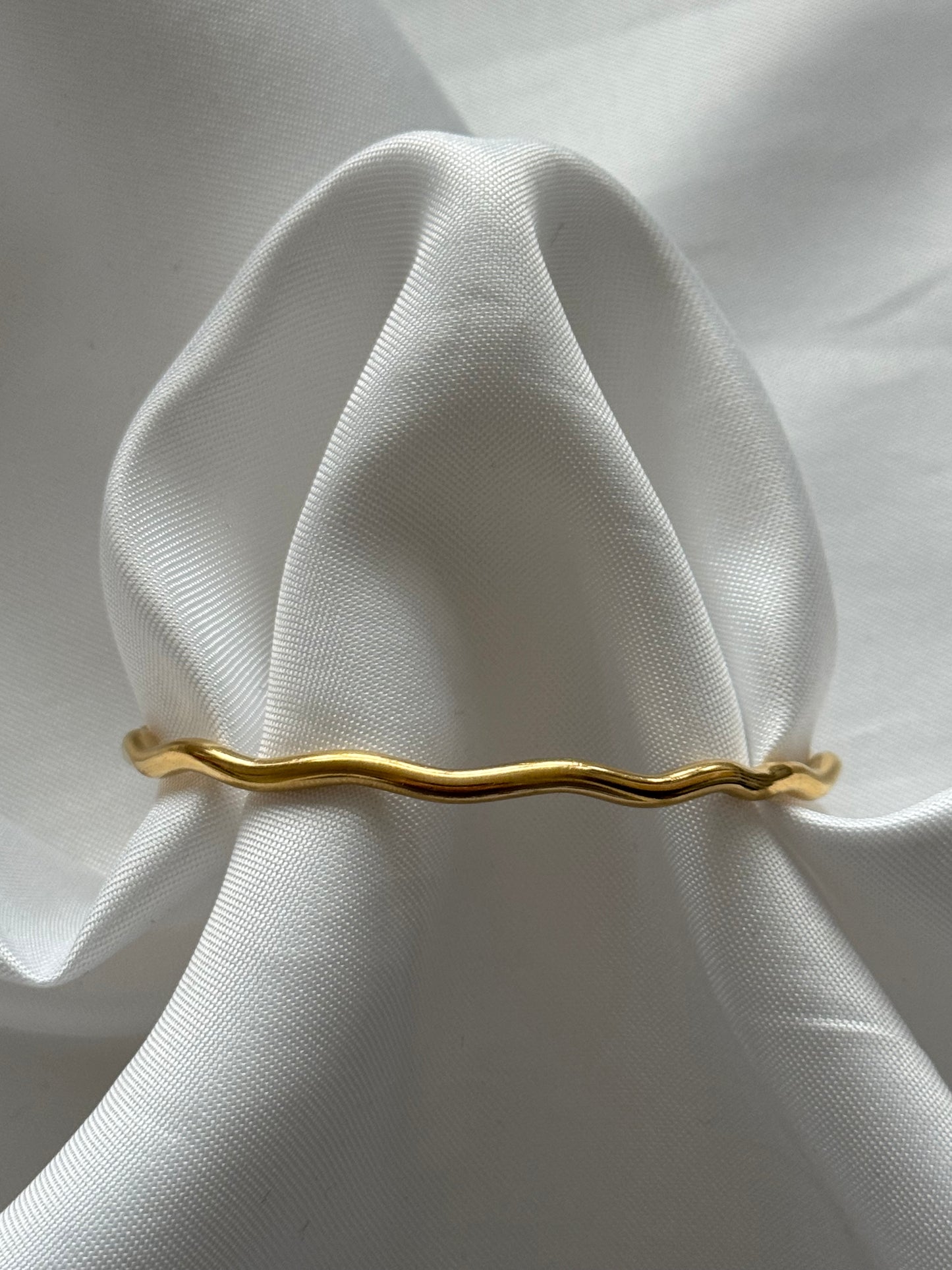 ‘TWIST’ armband - goud/zilver